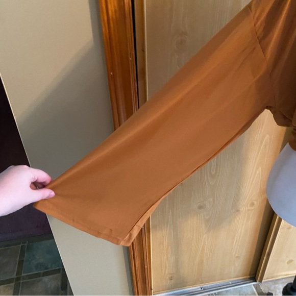 Free People • Surplice Bell Sleeve Blouse in Rust - Picture 4 of 9